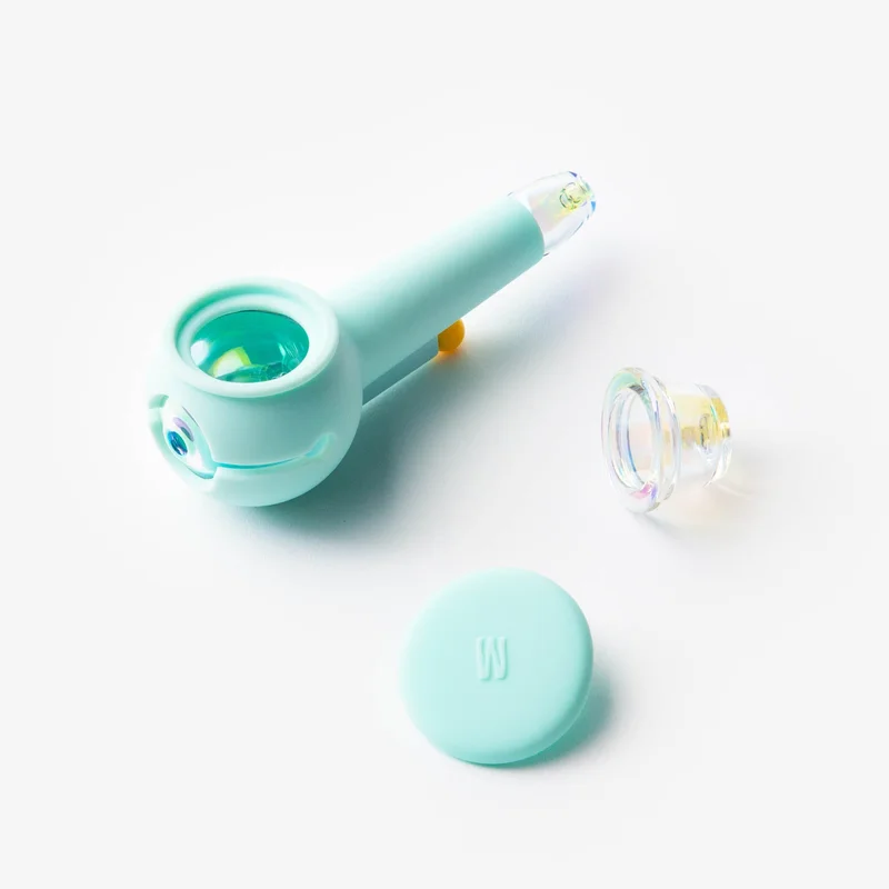 discreetsmoker3029199