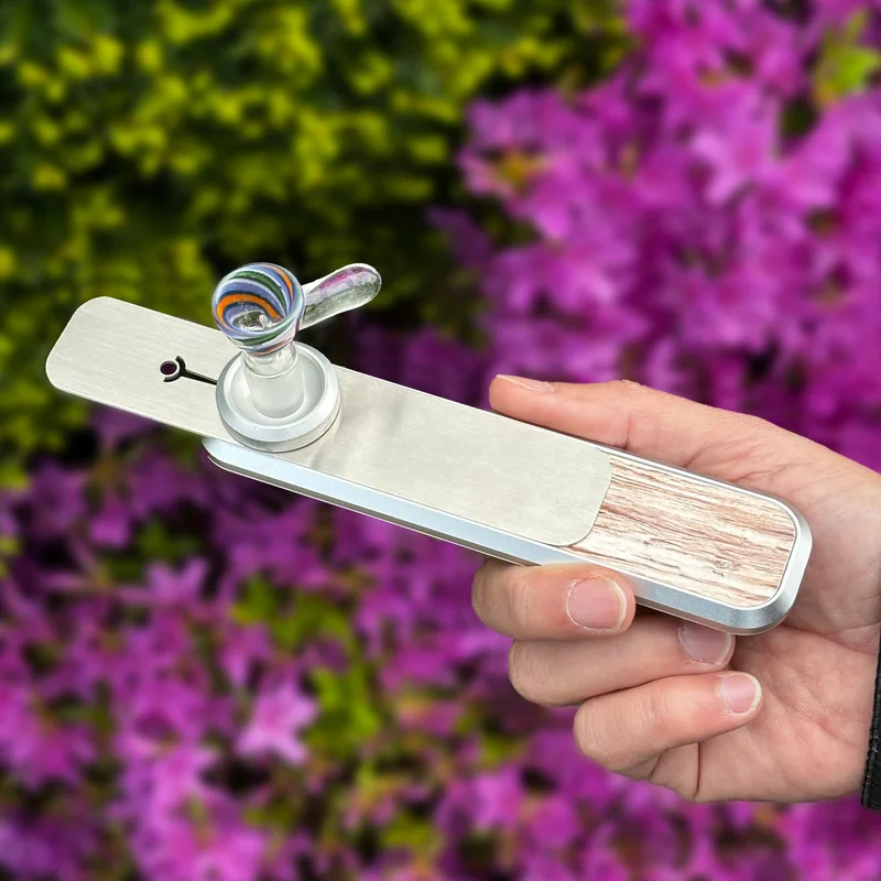 discreetsmoker3030942