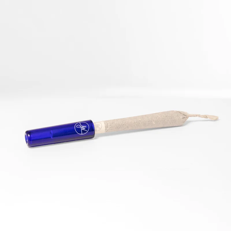 discreetsmoker3046696