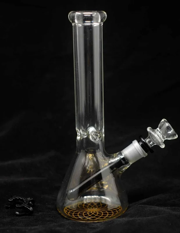 simpleglasspipe2995261